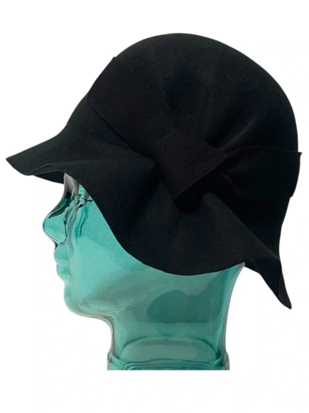 NWOT KIMCHI BLUE Bow Knot Wool Felt Cloche Hat